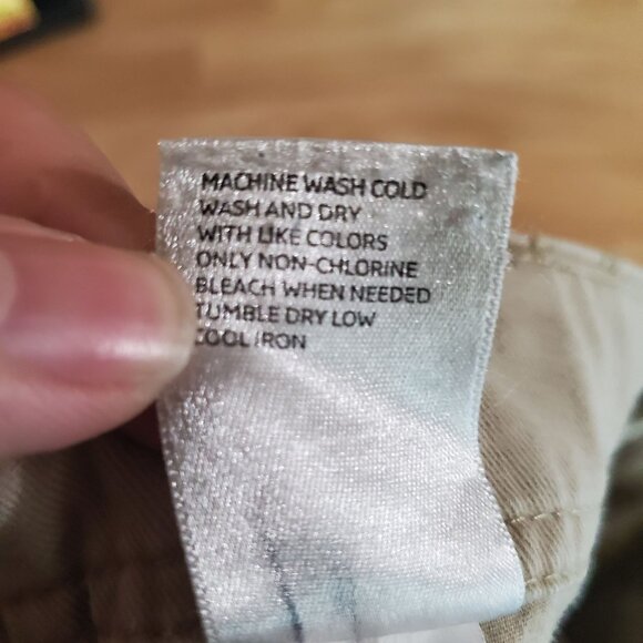 Old Navy Pants Men 36x32 Tan Loose Cargo Pockets 100% Cotton Canvas - Picture 4 of 12